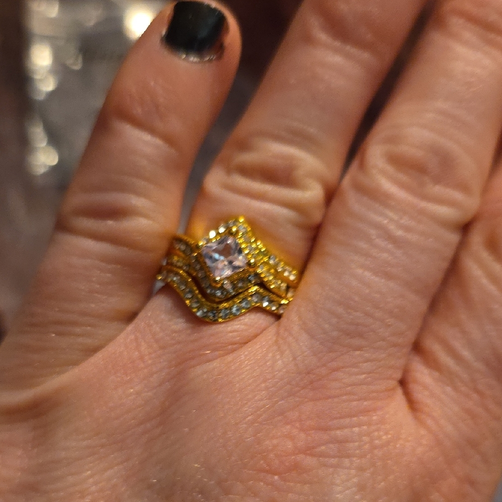 Gold and Silver Ornate Ring with Intricate Metalwork
